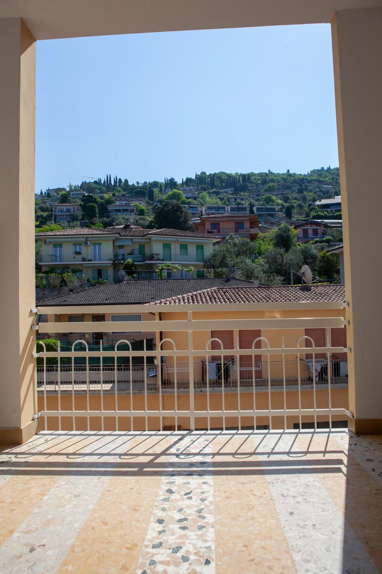 Hotel Benacus Torri Del Benaco Buitenkant foto